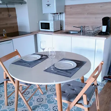 T2 Apartment *